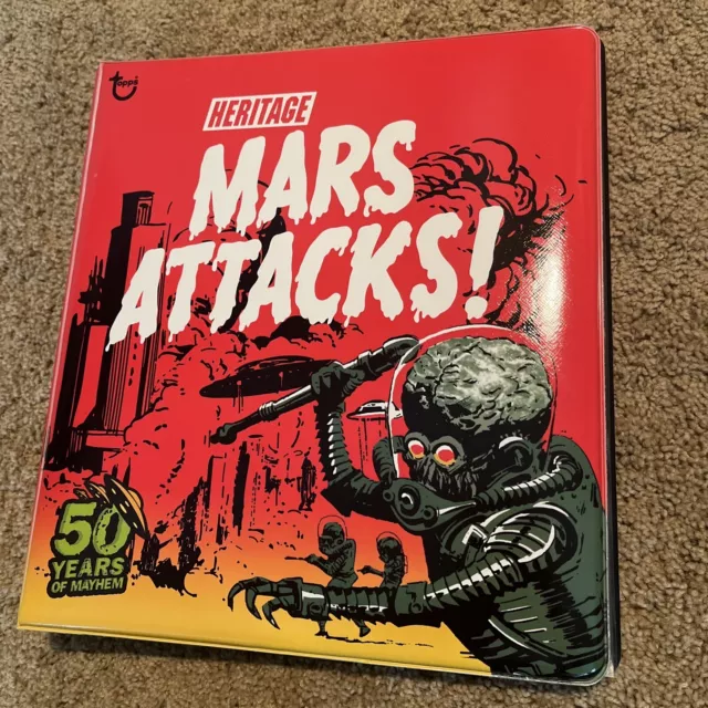 2012 Topps Mars Attacks Green Base conjunto de tarjetas paralelas 55 cartas y carpeta raro