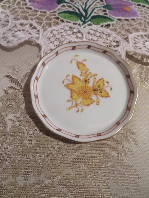 HEREND Chinese Bouquet Butterscotch Small plate 3", HAND PAINTED PORCELAIN