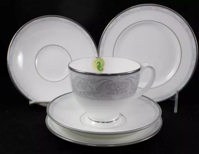 Waterford Chine Alana 2 Pain & Beurre Assiettes, Tasse et Soucoupe Set W Extra