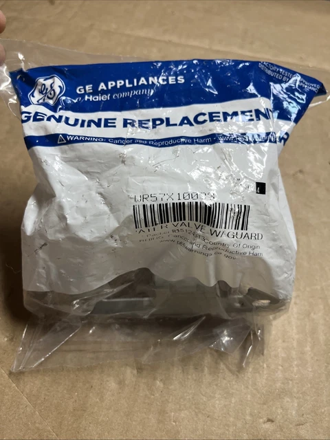 Single outlet water valve with guard