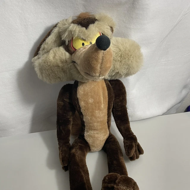 WILE E COYOTE Large Plush Stuffed 42 WILE E COYOTE Large Plush Stuffed 42
