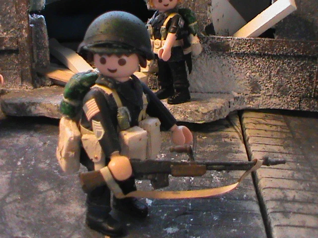 PLAYMOBIL PERSONNALISÉ SOLDAT ITALIEN ONU (AFGANISTAN-2016) REF-0004 BIS