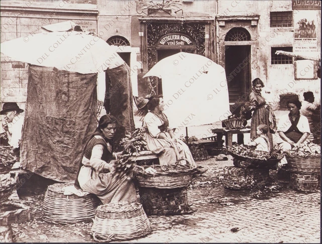 1900 ROMA Venditrici di verdure Bottiglieria Agonale vini RISTAMPA Fotografia