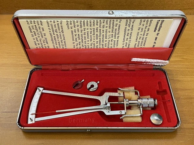 1955 Schioetz Winters Tonometer Improved Case with Paperwork Grafco Nr. 1231