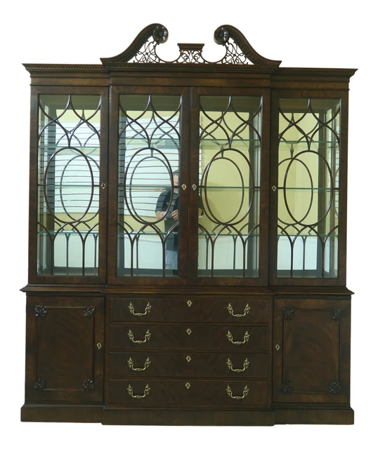 53353EC: EJ VICTOR Large 4 Door Mahogany Breakfront 53353EC: EJ VICTOR Large 4 Door Mahogany Breakfront
