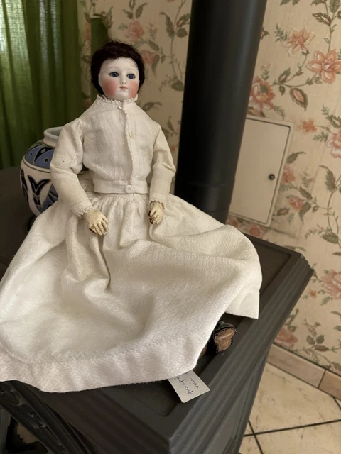Poupée Ancienne En Porcelaine Française - Signée F. Gaultier - Hauteur 13 Cm - Début XXe Siècle