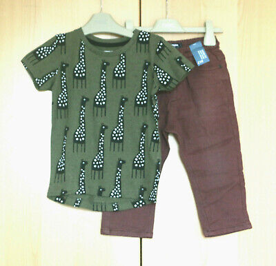 NEXT BABY BOYS Giraffa Verde Top & Borgogna Denim Jeans Età 12-18 MESI NUOVO CON ETICHETTA