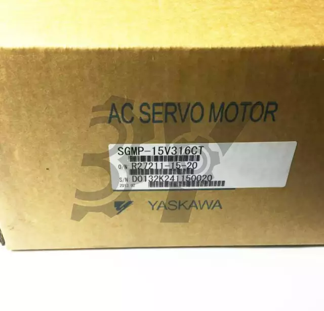 1Pcs Yaskawa SGMP-15V316CT Servo Motor New