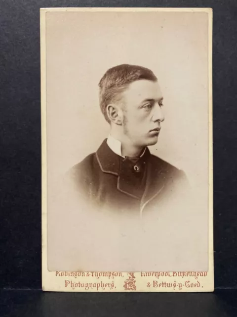 Rare Victorian cdv photo young man horseshoe pin Robinson & Thompson Liverpool