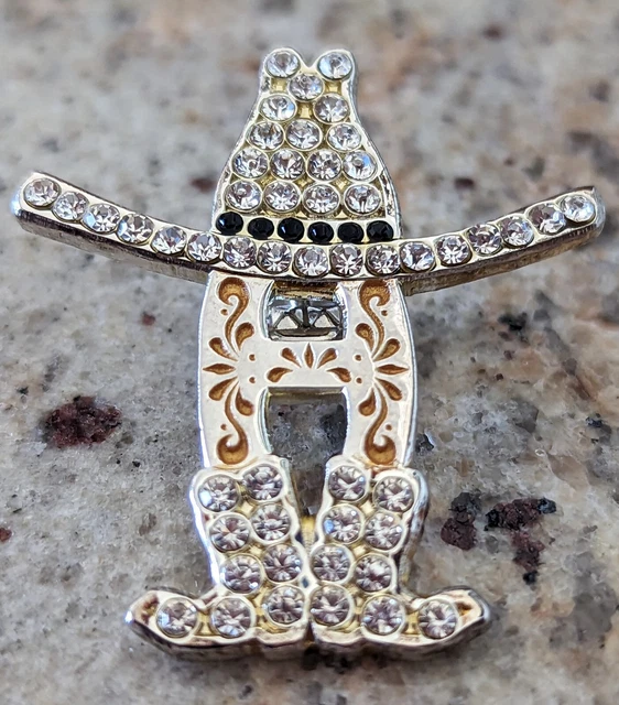 HOUSTON LIVESTOCK SHOW & RODEO BOWLEGGED SWAROVSKI CRYSTAL PIN, PENDANT, 1 ¾x1 ½