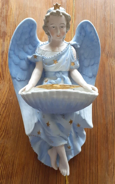 GRAND BENITIER de style ancien à décor de vierge à l'enfant faïence