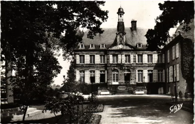 CPA AK FLERS-de-L'Orne - La Chateau (356015)