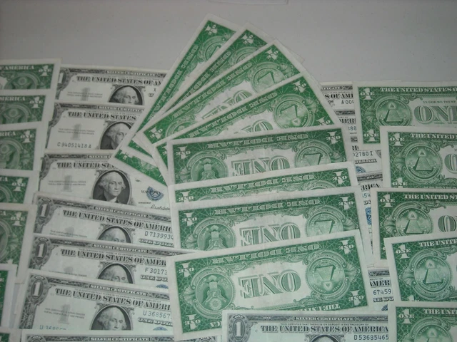 1935 1957 One Dollar Blue Seal Note Silver Certificate VG/VF LIGHTLY CIRCULATED+ 9