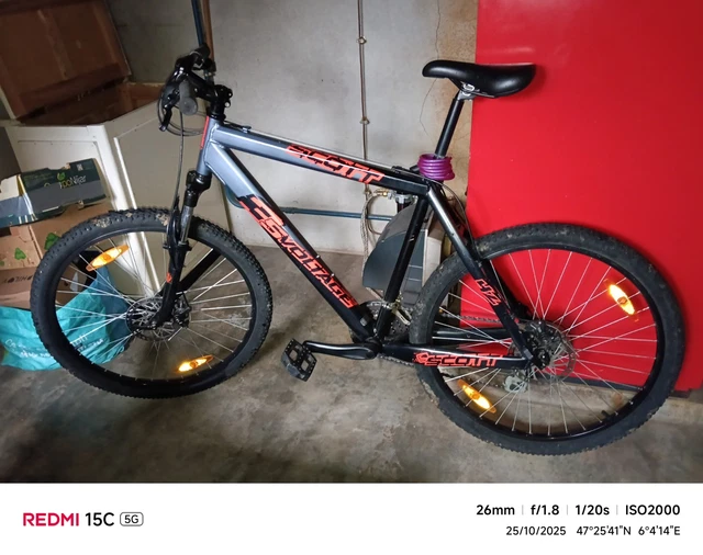 VTT Homme Scott Team Racing cadre Aluminium , groupe Shimano deore xt