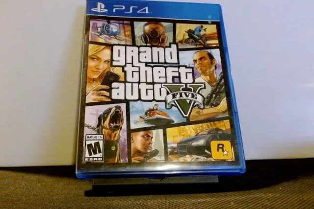 NOT FOR RESALE Grand Theft Auto V (5) Playstation 4 PS4 CIB Clean Disc w/  Map