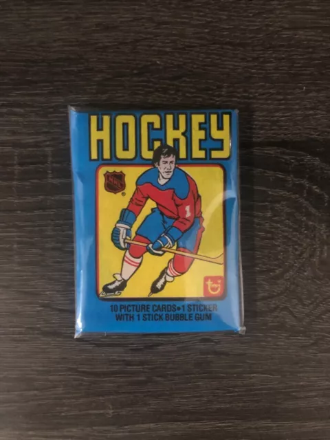 1979-80 Topps Hockey Wax Pack (1) SUPER clean!