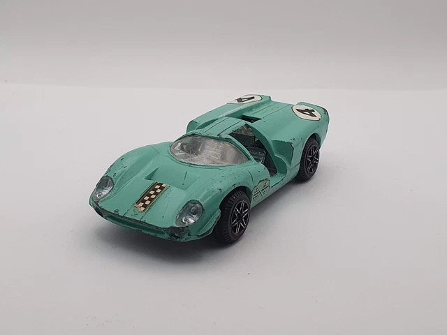 Politoys 1/43 N°565 – Lola Aston Martin #8 Bleue 1969 – Occasion, état Proche Neuf