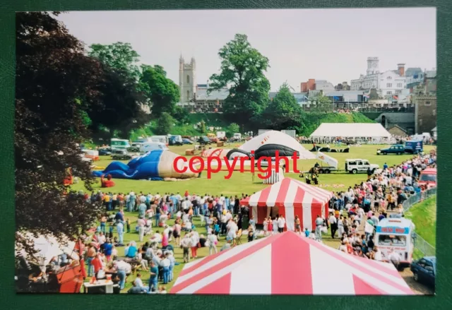 Photo 6 x 4  A Hot Air Balloon festival in the grounds of Cardiff Castle c.1985.