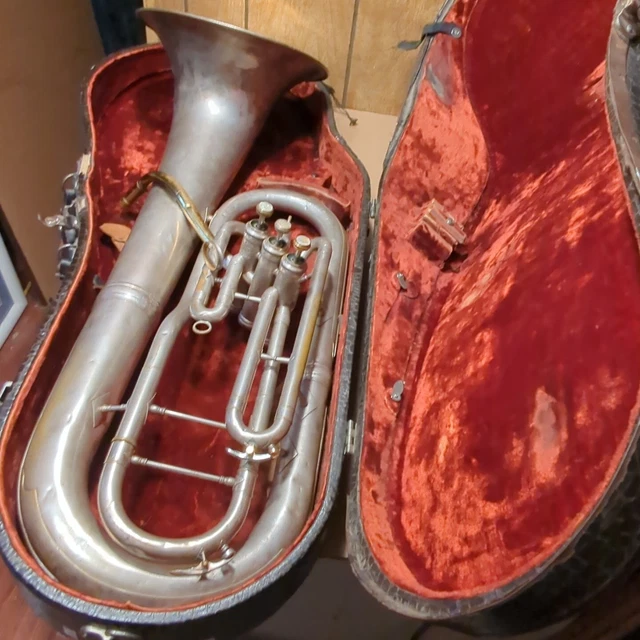 RARE! King H.N. White Co. Euphonium 3 Valve Brass Instrument Vintage With Case