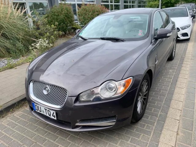 Motorhalter Jaguar XF 152KW Motor Getriebe aus Schlachtfest viele andere Teile