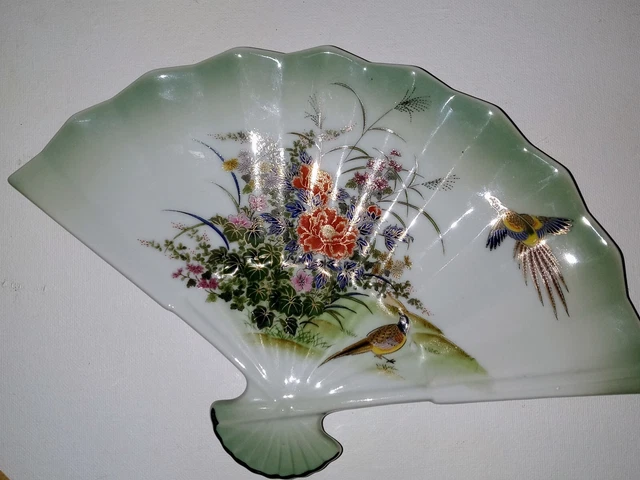 TOYO White Orchid Porcelain Fan Japan Gold Trim Orchids /Butterfly Crackle Glaze