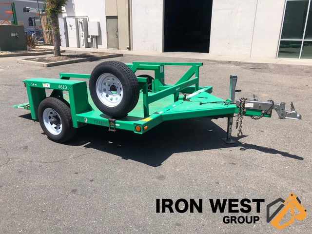 2015 JLG 4610 4500 LBS Tag Trailer