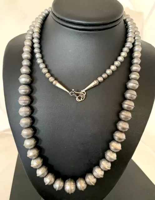 Hand Stamped Bench Navajo Pearls Graduated Sterling Silver Bead Necklace 36”