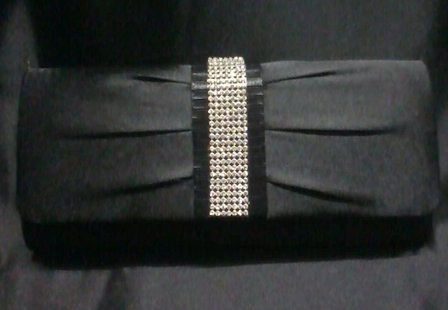 BELLISSIMA BORSA A MANO NERA Qualità NERA Matrimonio Indossare Sera Pochette inc catena attaccabile