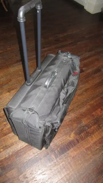 TUMI  Alpha 2233D3 Extended Trip Rolling Wardrobe Ballistic Nylon Garment Bag