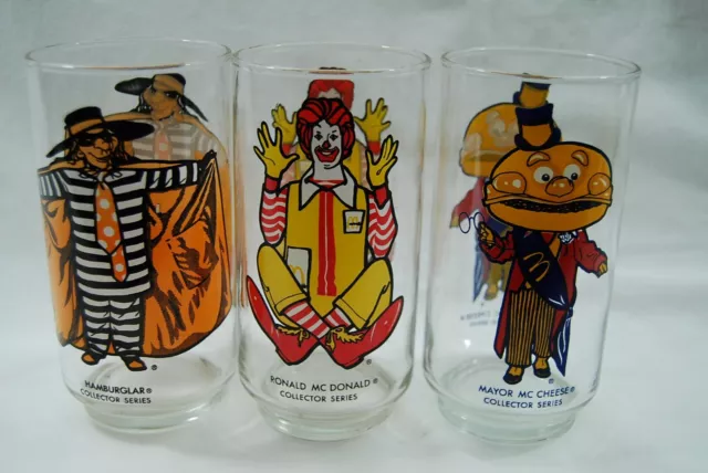 Set Of 3 McDonald's Ronald McDonald Collector Series Drinking Glass Vtg 1977