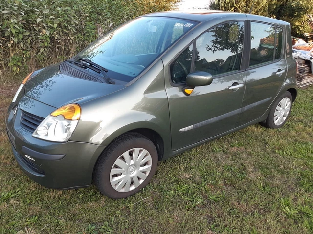 Renault Modus 1.6 16V 88 PS (2005)