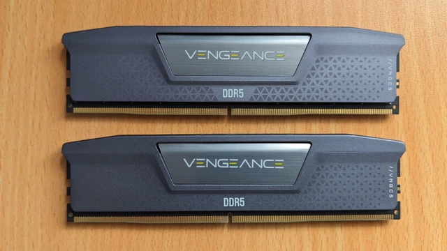 Corsair Vengeance 64GB PC5-41600 DDR5 5200 Memory AMD EXPO Corsair Vengeance 64GB PC5-41600 DDR5 5200 Memory AMD EXPO