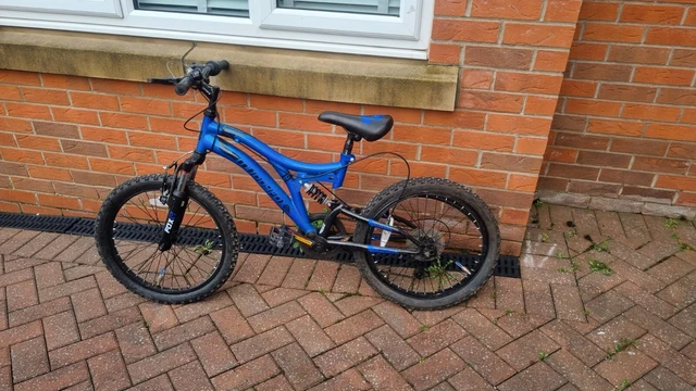 MUDDY FOX ROAOR 20