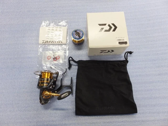 DAIWA-PLAISO-2500H-LBD-with-