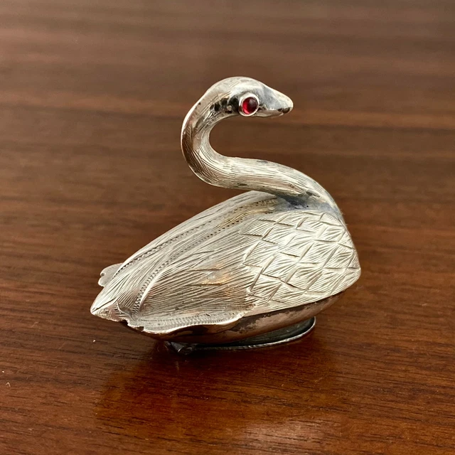Dutch Continental Silver Figural Salt Shaker Swan W/ Gem Eyes No Monogram