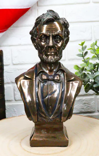 United States of America 16th President Abraham Lincoln Bust Statue 7.5" Tall