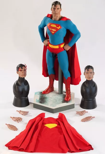 Superman Sixth Scale Action Figure ~ Sideshow Exclusive Edition w/ Metallo Head