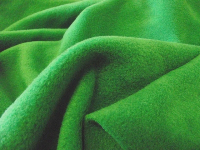 Tissu Molleton Vert Pâle Pour Sweat - 50cm X 136cm - Coton Mélangé - Neuf - Fabriqué En France