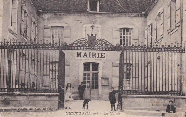 CPA 51 VIRTUS (Marne) La Mairie au pays du Champagne card rare