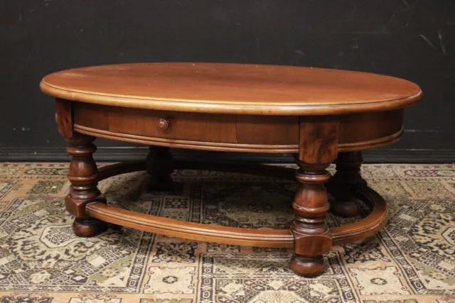Bellissimo tavolino ovale in legno seconda metà '900 XX secolo / tavolo / table