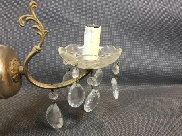 Ancienne applique murale lampe laiton pampilles de verre vintage franch antique