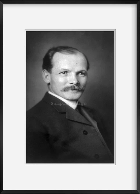 Photo: Solon Hannibal Borglum, 1868-1922, American sculptor 2