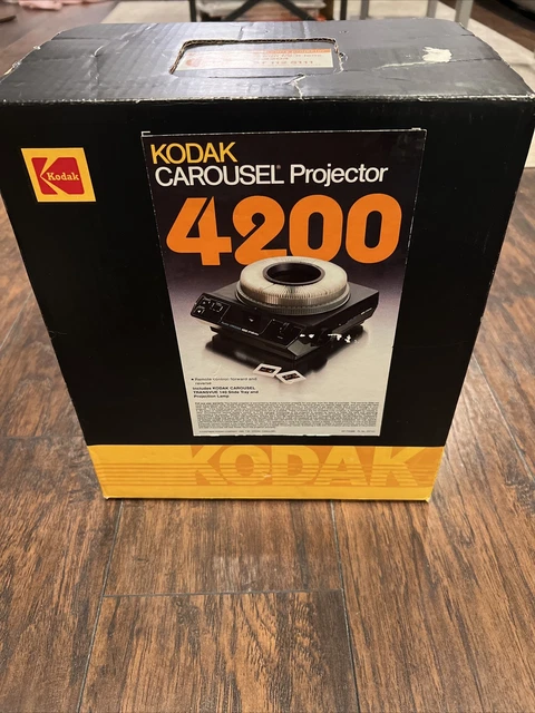 Proyector deslizante Kodak Carousel 4200 con bandeja deslizante, control remoto, caja de cable de alimentación ¡FUNCIONA!