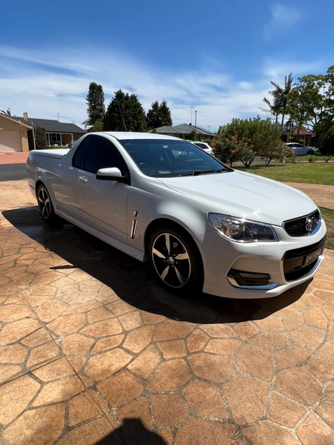 Holden SV6 series II VF UTE 2017