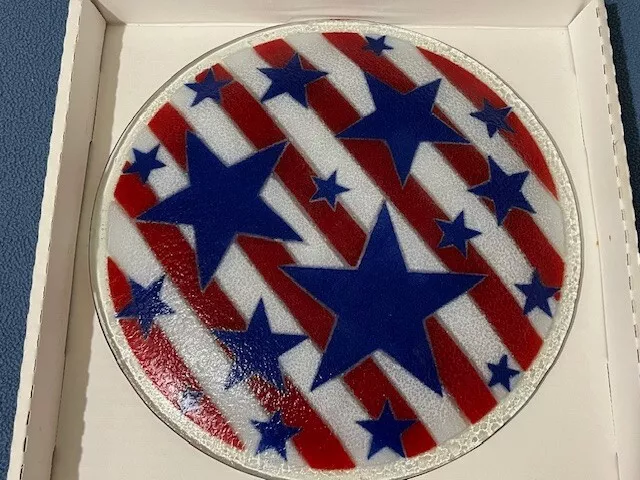 Peggy Karr fused glass plate 11" clear Stars Stripes SS11P NLA USA NIB signed