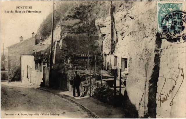 CPA Pontoise Rue du Haut de l'Hermitage FRANCE (1308649)