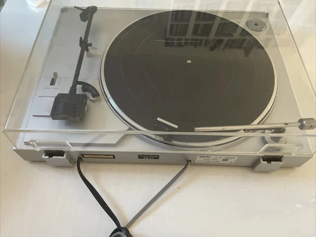 Platine Vinyle AKAI AP-M512 – Semi-Automatique Vintage HiFi (Années 1980) Occasion