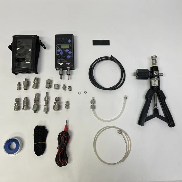 Crystal Engineering IS33 Pressure Calibrator 36/3000 PSI MECP500 TEST Pump TOOL Crystal Engineering IS33 Pressure Calibrator 36/3000 PSI MECP500 TEST Pump TOOL