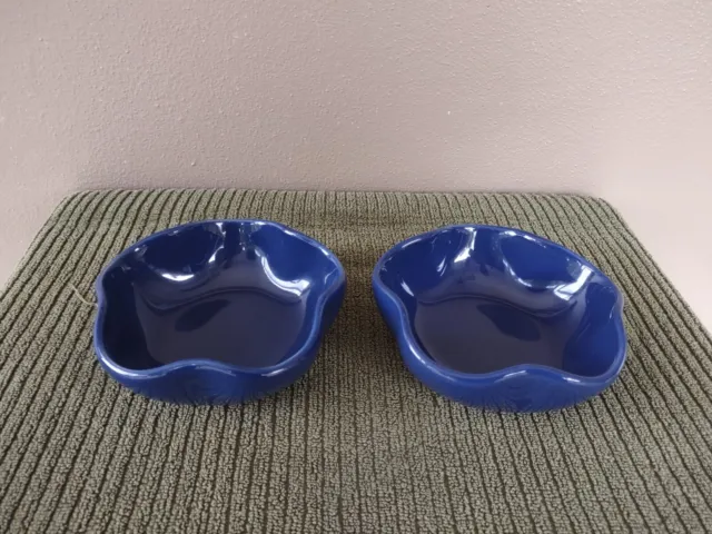 (2) Workshop of Gerald E. Henn Roseville Spongeware Petal Bowls Blue