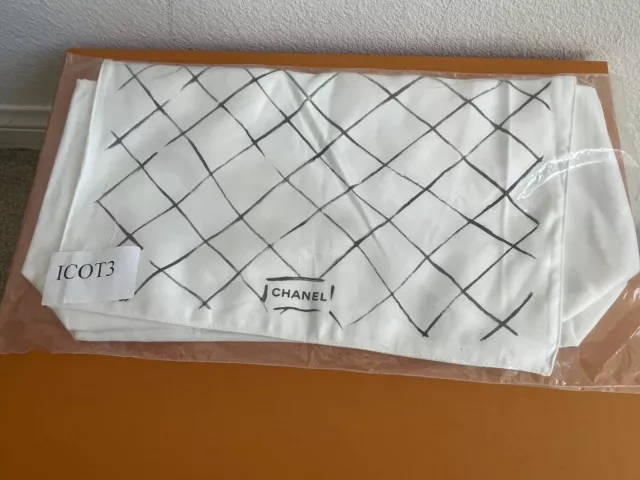 NEW 100% AUTHENTIC CHANEL Karl Lagerfeld JUMBO Flap Dust Bag ICOT3 16.5 x 9  x 4 $95.00 - PicClick